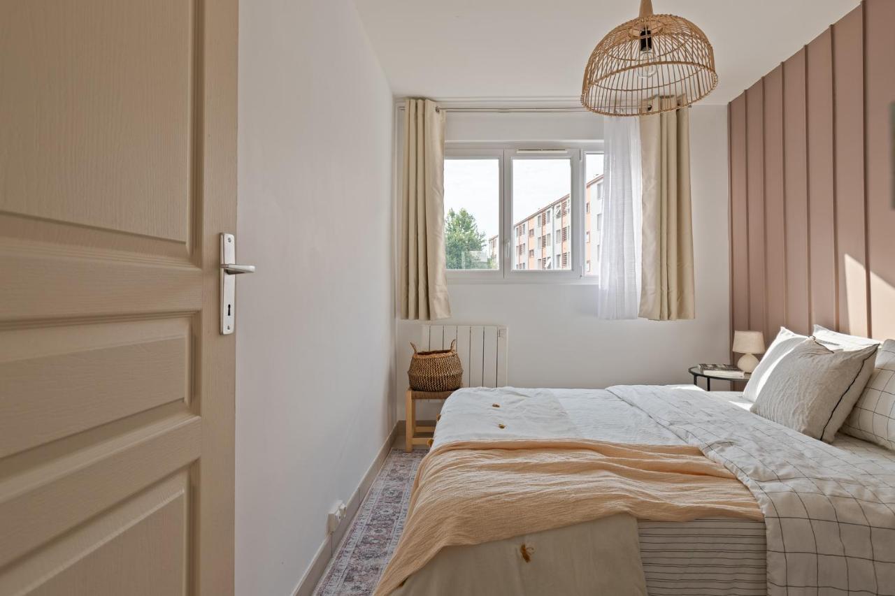 Appartement Spacieux 1 Chambre Parking Gratuit Valence  Esterno foto